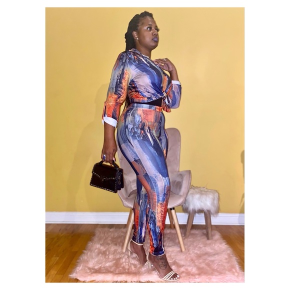 Stylish Multicolor Two Piece Set - Picture 3 of 3